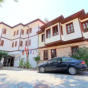 3* Hotel Karyatit Kaleici